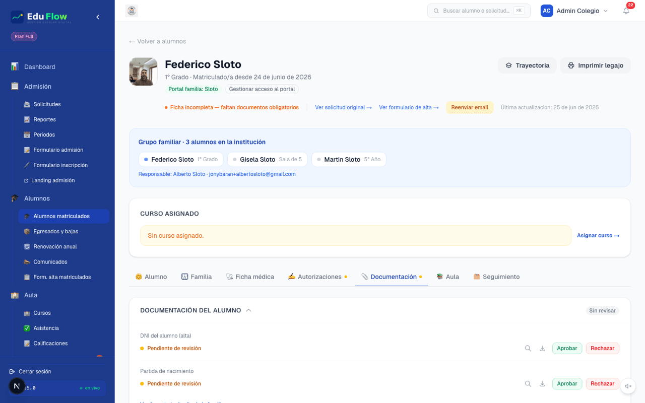 Legajo del alumno en EduFlow con documentación digitalizada